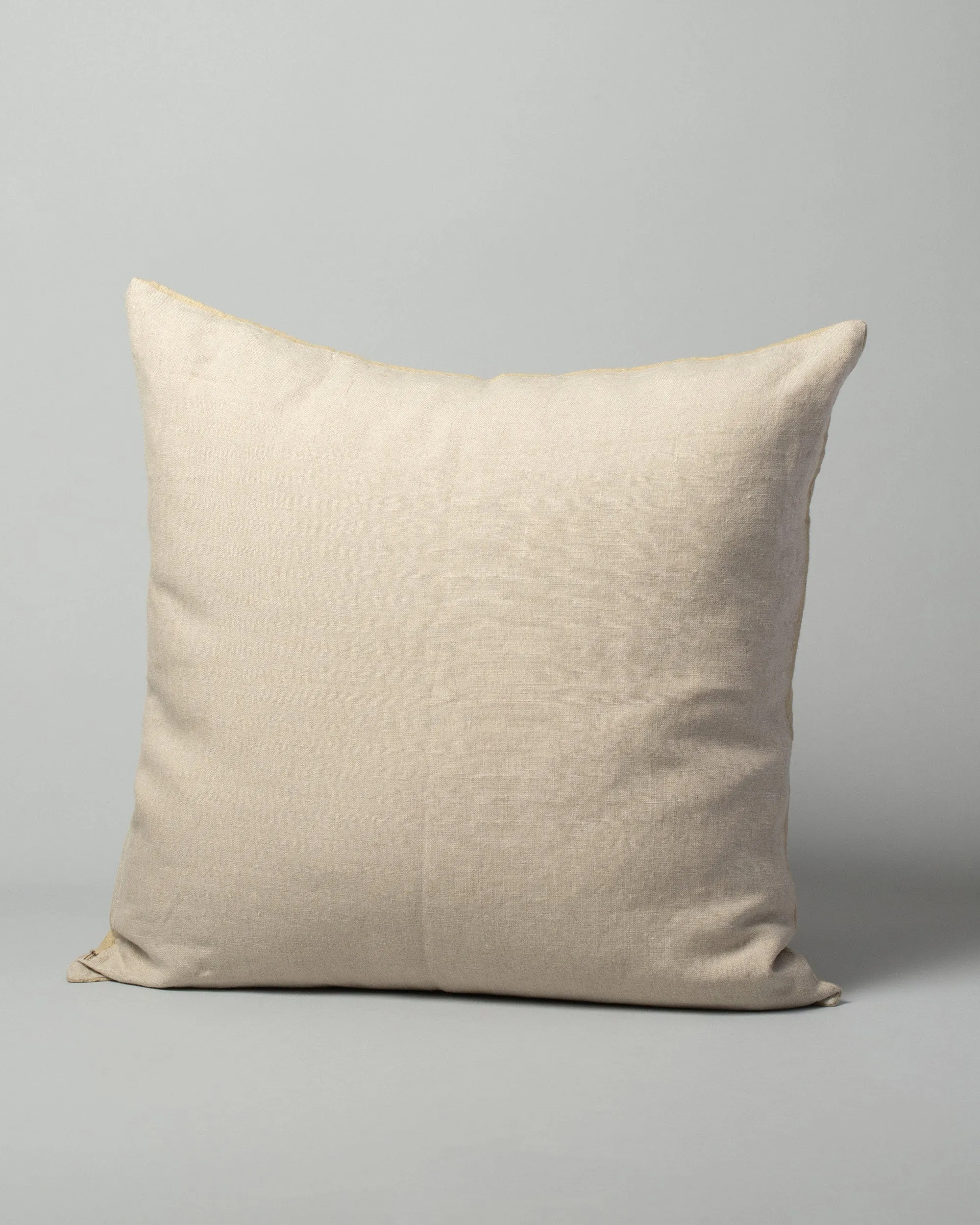 Magnet Pillow Cover