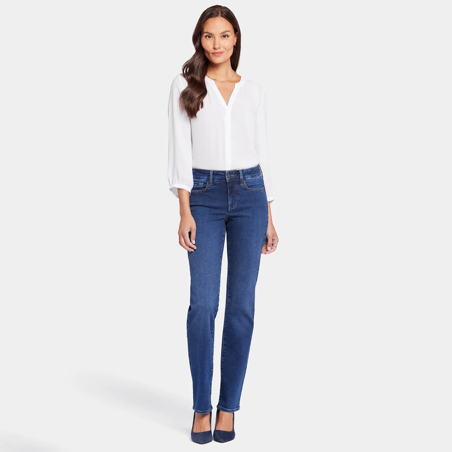 Marilyn Straight Jeans In Petite - Cooper