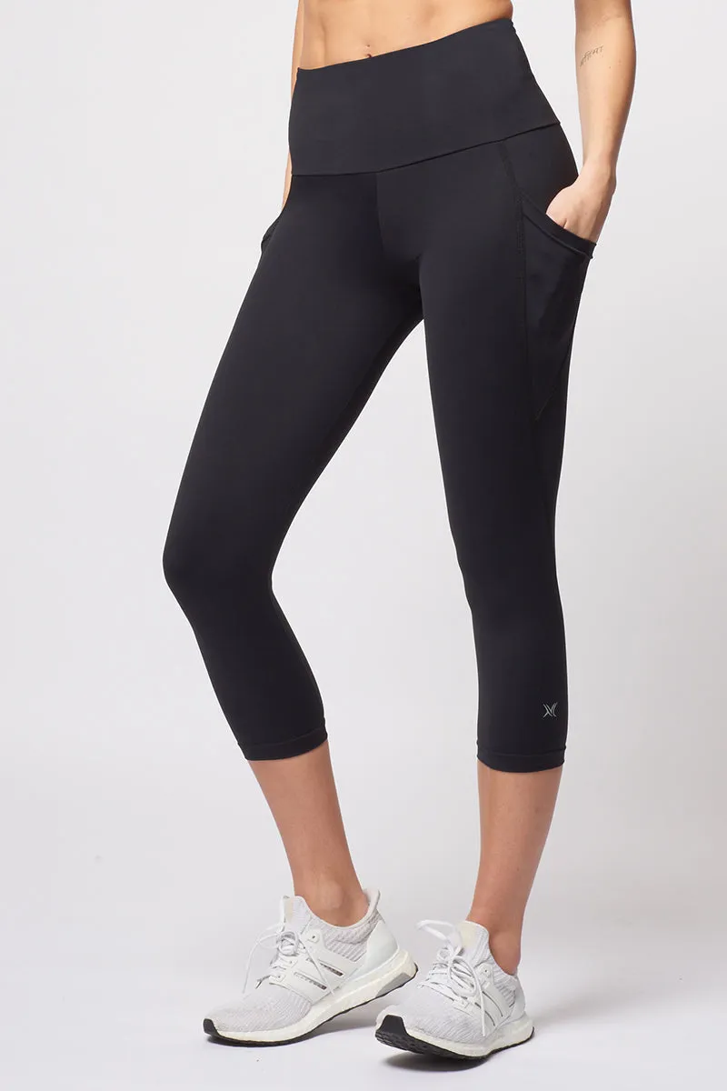 Medium Compression Cropped Leggings with Side Pockets Black